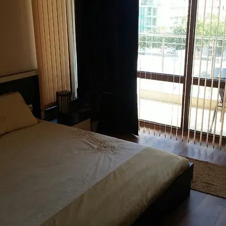 Plamy Apartament Słoneczny Brzeg